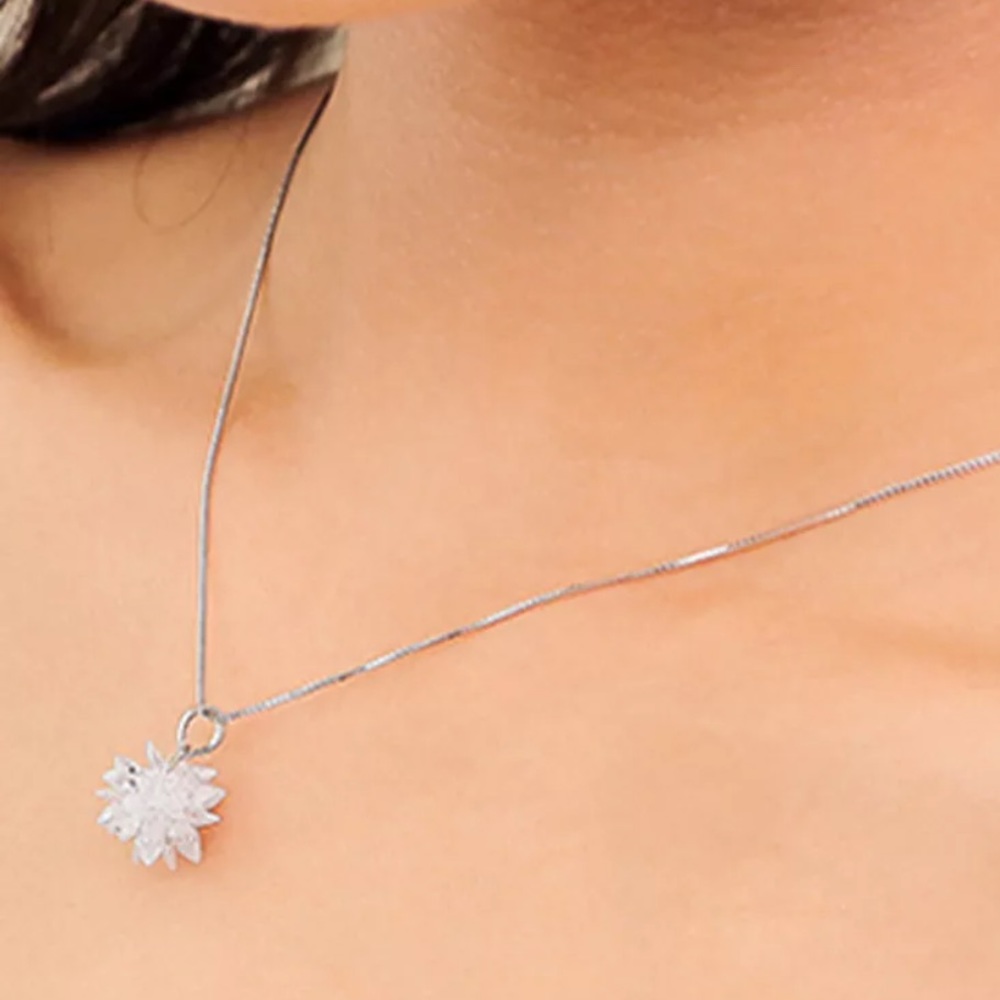 Snowflake Crystal Necklace - Picture 3 of 5